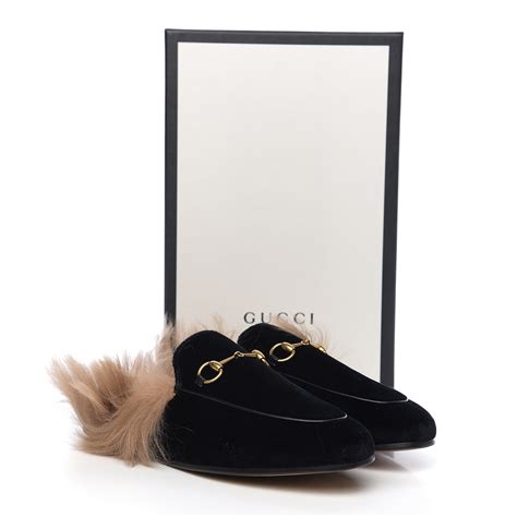 Gucci fur slippers velvet bottom